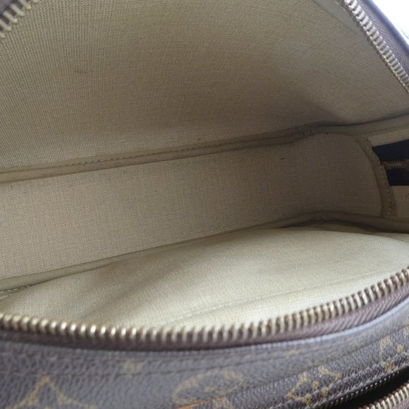 Authentic Louis Vuitton Reporter - Picture 11 of 12